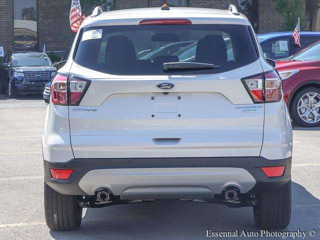 2017 Ford Escape Titanium 4dr SUV